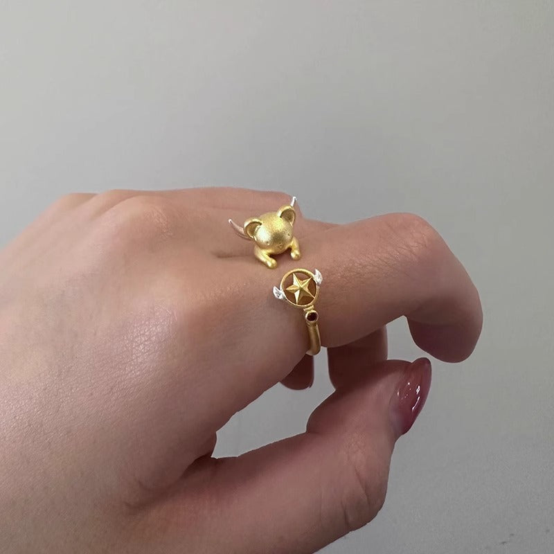 Klassinen Sormus ajattomalla viehätyksellä