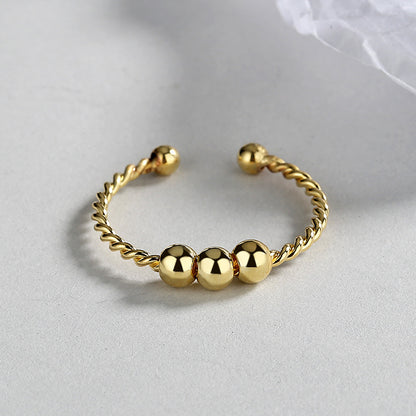 Klassinen Kulta Sormus ajattomalla viehätyksellä