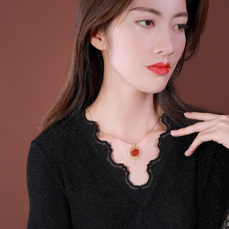 Elegantti Kulta Riipus jokaiseen tilaisuuteen