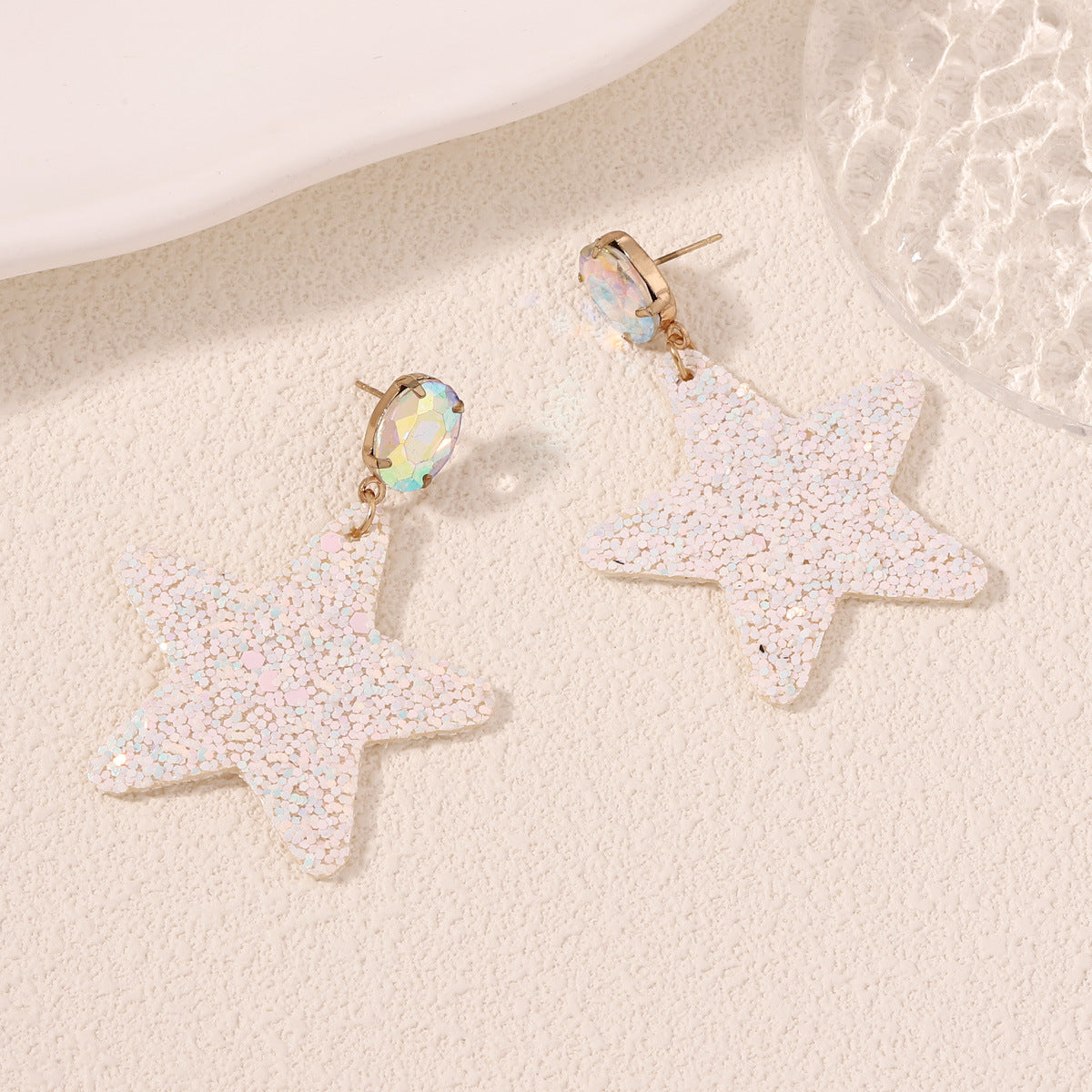 Klassinen Korvarengas ajattomalla viehätyksellä