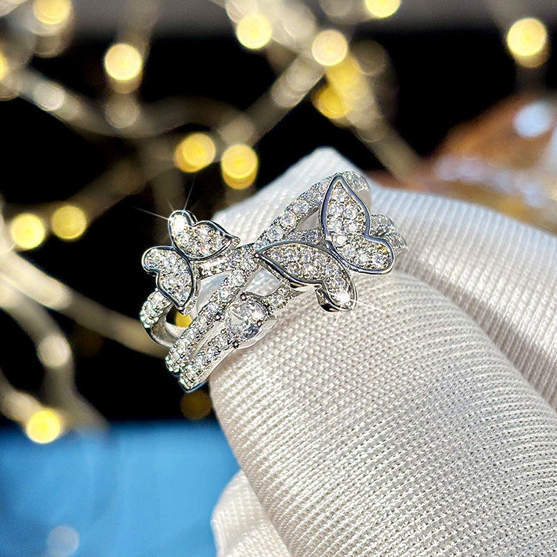 Upea Sormus päivittäiseen käyttöön