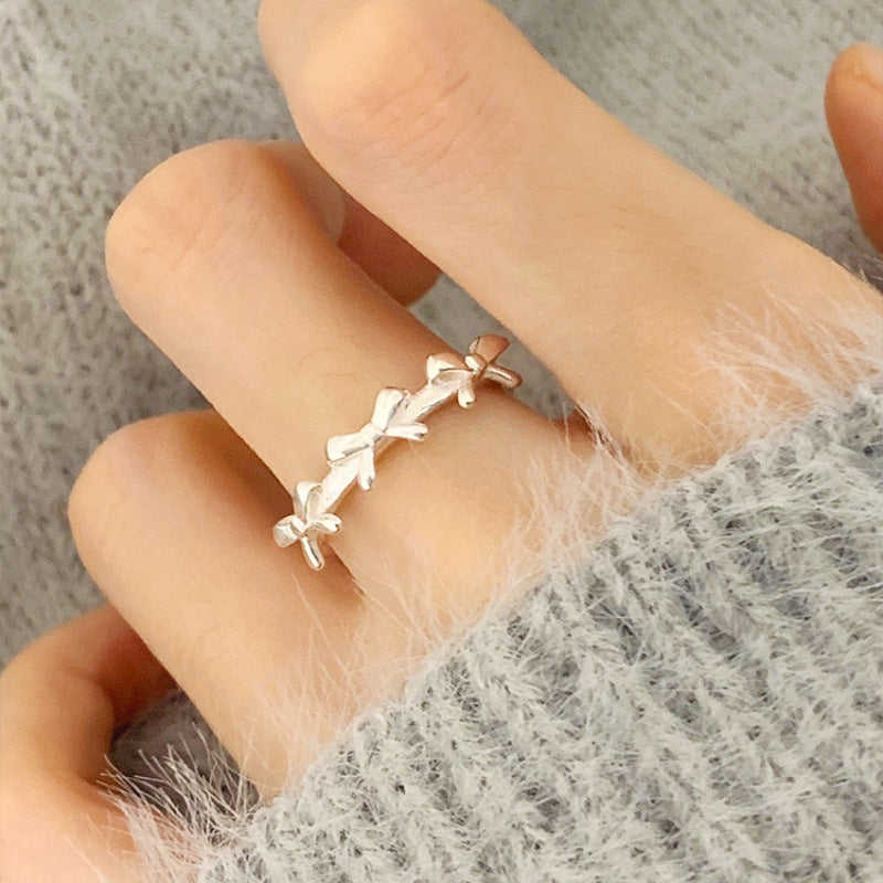 Herkkä käsityö Koru