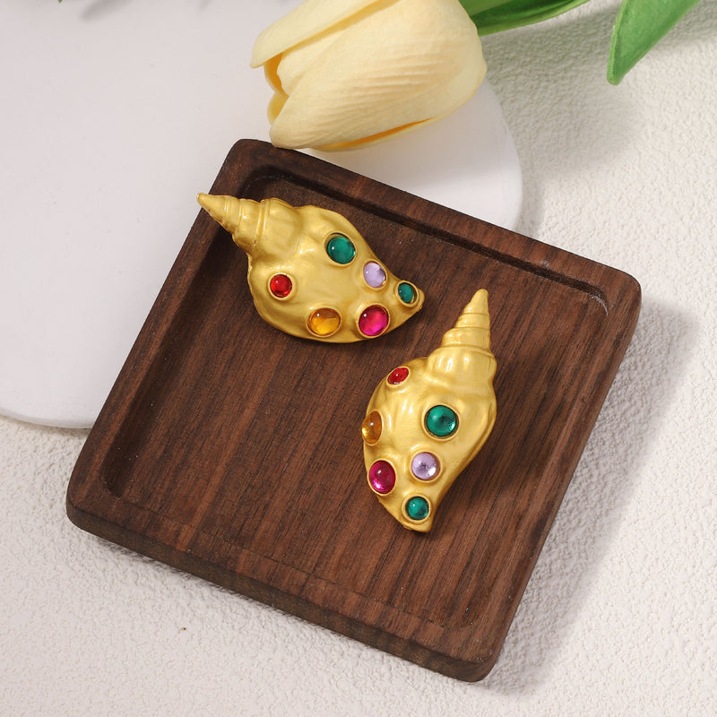 Elegantti Korvarengas jokaiseen tilaisuuteen