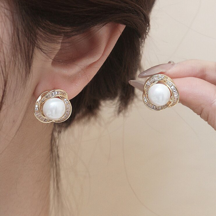 Klassinen Koru ajattomalla viehätyksellä