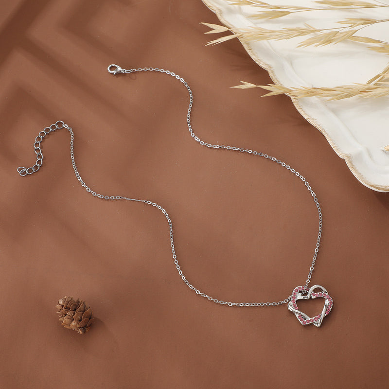 Klassinen Kaulakoru ajattomalla viehätyksellä