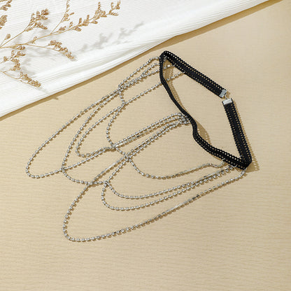 Klassinen Ketju ajattomalla viehätyksellä