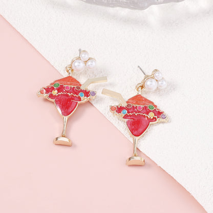 Klassinen Helmi Korvarengas ajattomalla viehätyksellä