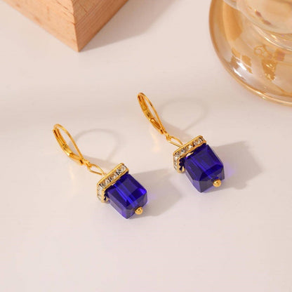 Hurmaava Helmi Korvarengas jokaiseen tilaisuuteen