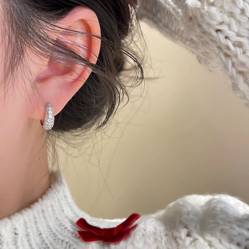 Herkkä käsityö Korvarengas