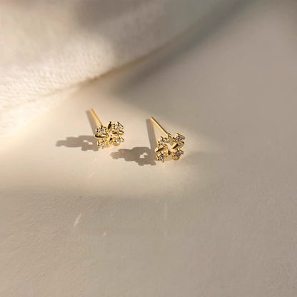 Romanttinen Korvarengas erityisiin hetkiin