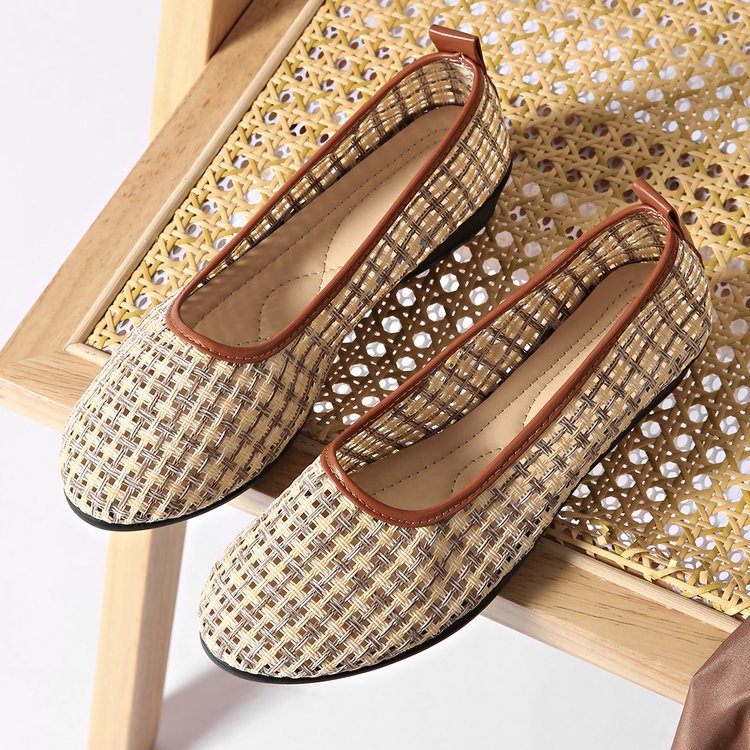 Tyylikkäät Ortopediset Kengät Ainutlaatuisella Muotoilulla