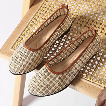 Tyylikkäät Ortopediset Kengät Ainutlaatuisella Muotoilulla