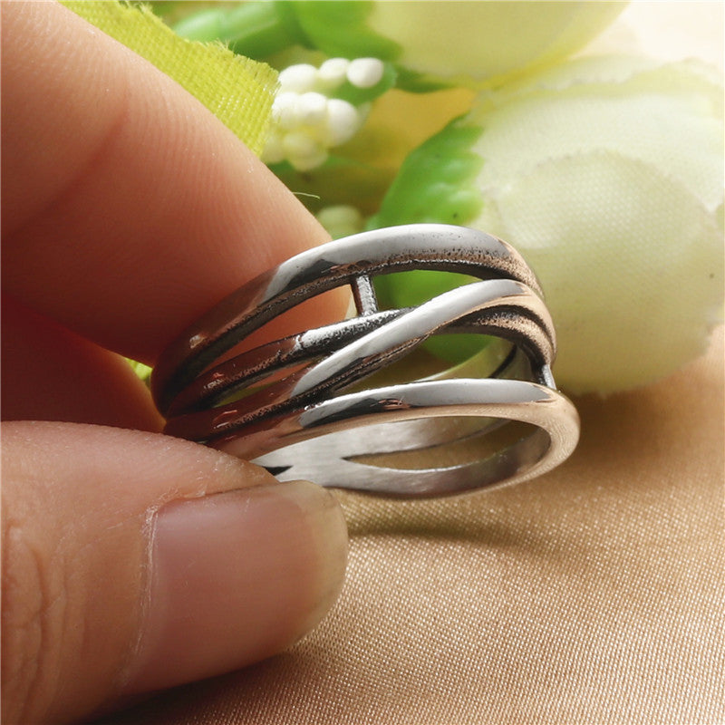 Kaunis Sormus ainutlaatuisella tyylillä