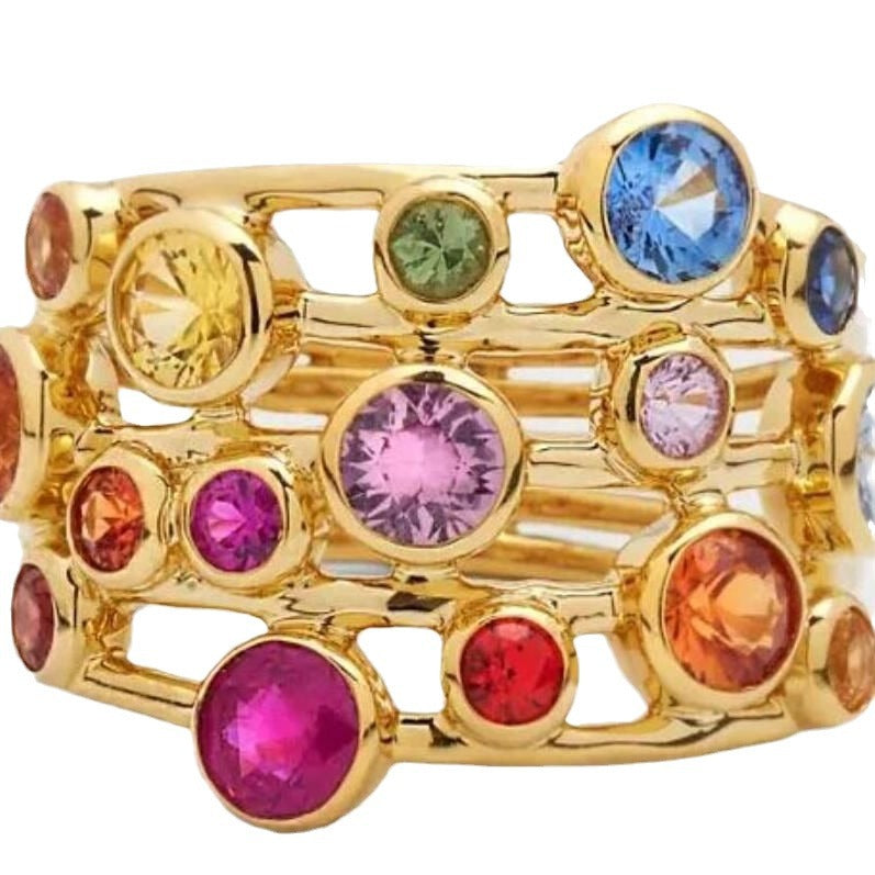 Romanttinen Sormus erityisiin hetkiin