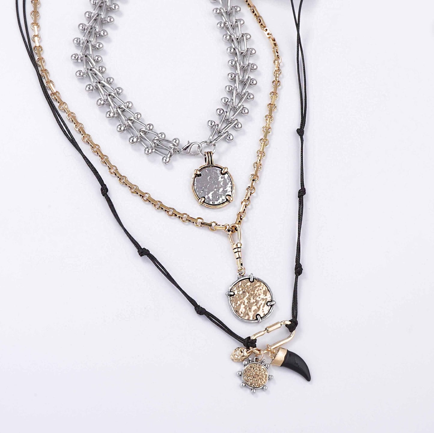 Elegantti Kaulakoru jokaiseen tilaisuuteen