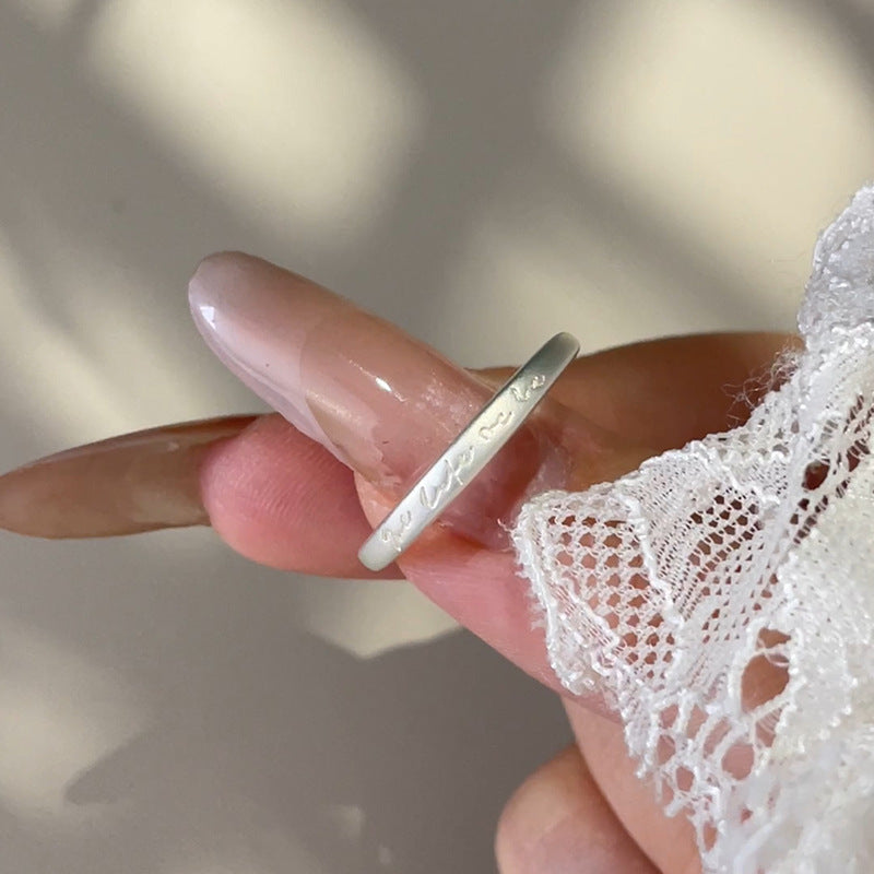 Elegantti Koru jokaiseen tilaisuuteen