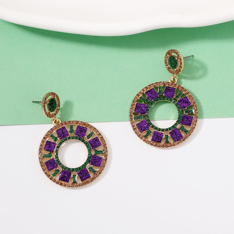 Elegantti Korvarengas jokaiseen tilaisuuteen