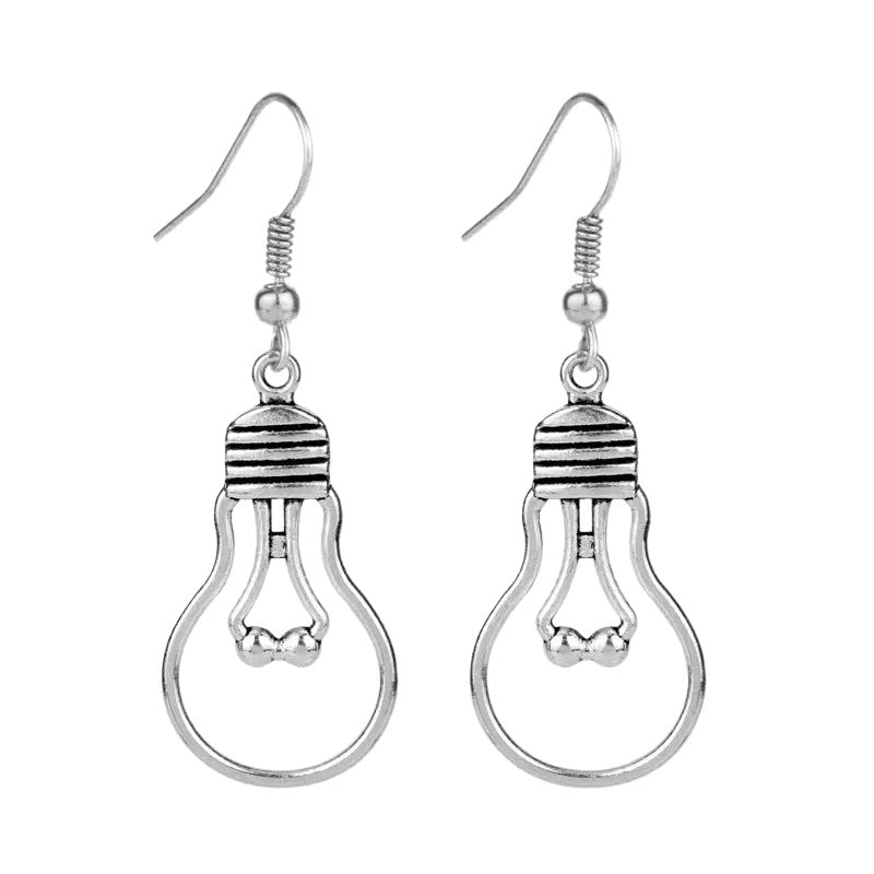 Kaunis Korvarengas ainutlaatuisella tyylillä