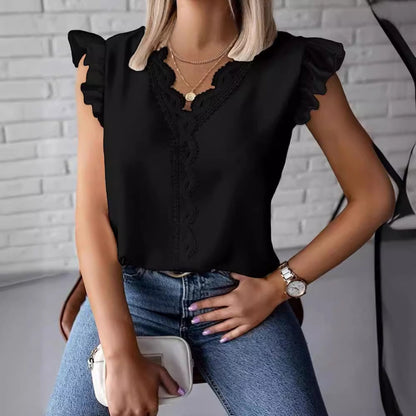 Effortlessly Elegant Blouse with a Timeless Design