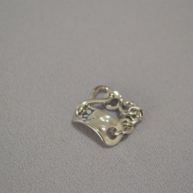 Kaunis Ketju ainutlaatuisella tyylillä