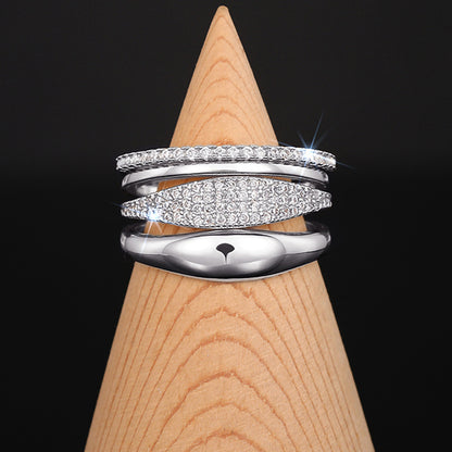 Hurmaava Korusetti jokaiseen tilaisuuteen