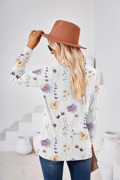 Well Tailored Blouse with a Graceful Silhouette
