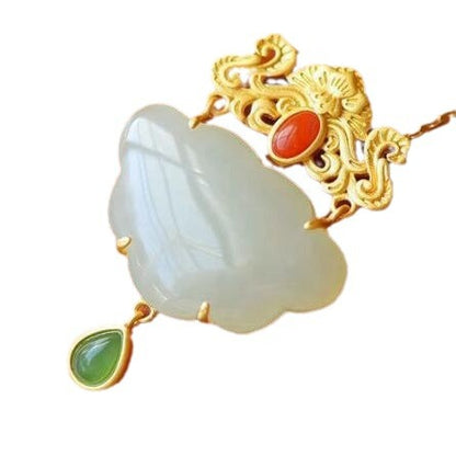 Elegantti Hopea Riipus jokaiseen tilaisuuteen