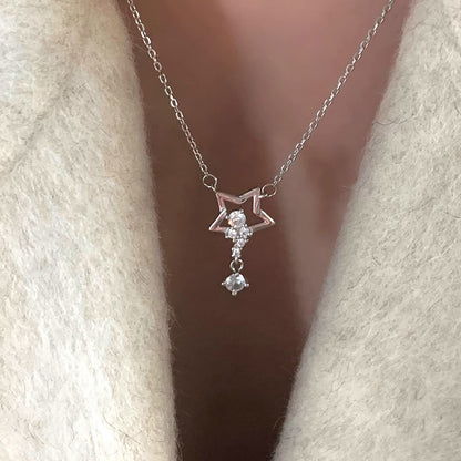 Hurmaava Kaulakoru jokaiseen tilaisuuteen