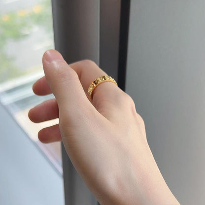 Upea Koru päivittäiseen käyttöön