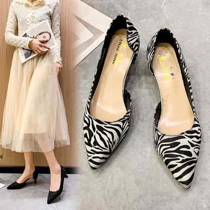 Tyylikkäät Ortopediset Sandaalit Ainutlaatuisella Muotoilulla