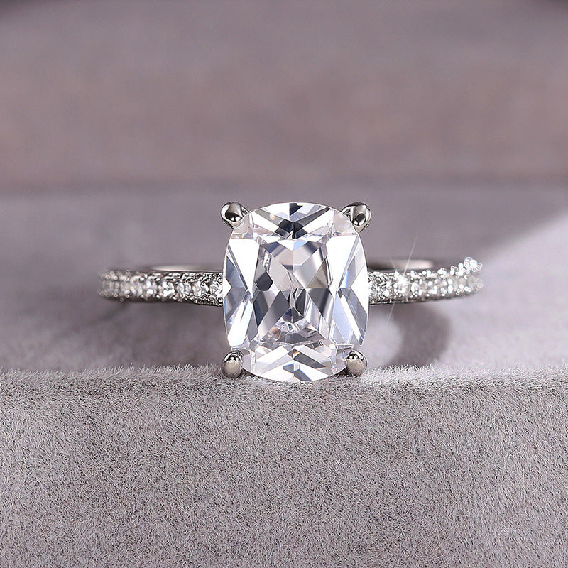 Herkkä käsityö Sormus