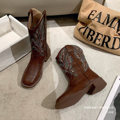 Kauniisti Valmistetut Ortopediset Saappaat