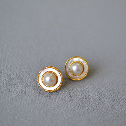 Elegantti Hopea Korvarengas jokaiseen tilaisuuteen