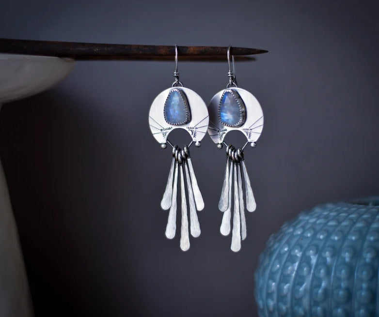 Klassinen Korvarengas ajattomalla viehätyksellä