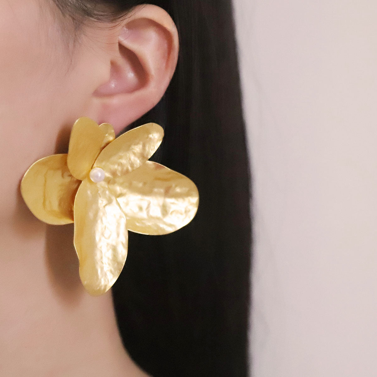 Herkkä käsityö Korvarengas