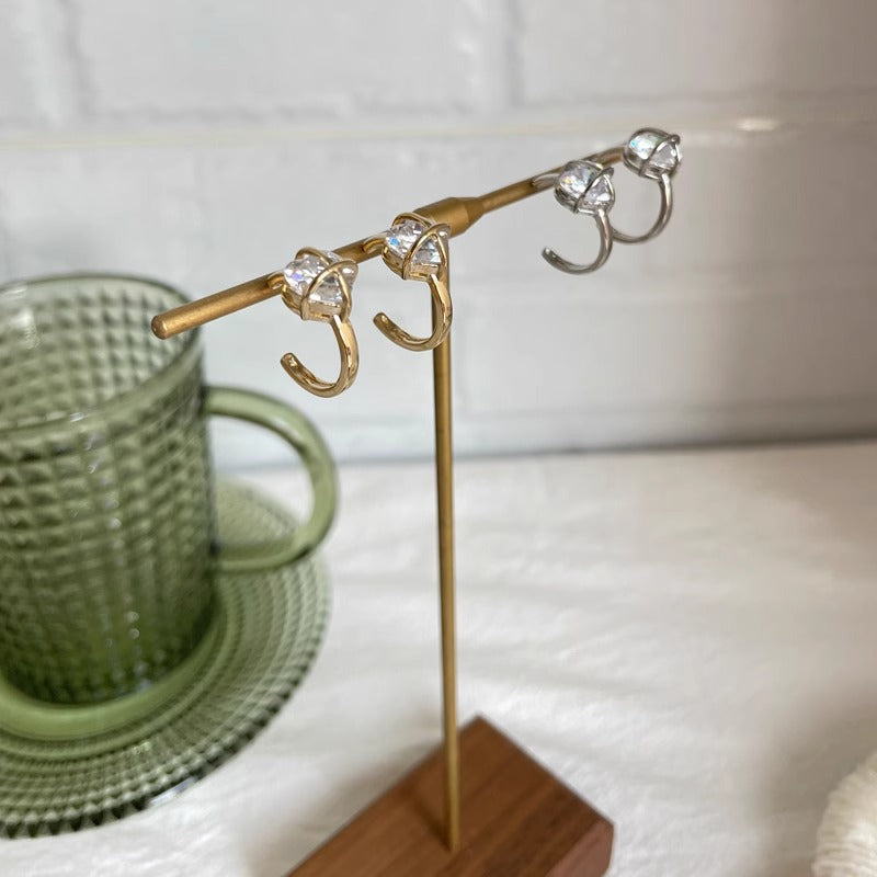 Elegantti Korvarengas jokaiseen tilaisuuteen