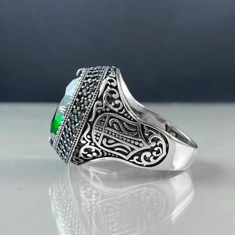 Upea Sormus päivittäiseen käyttöön