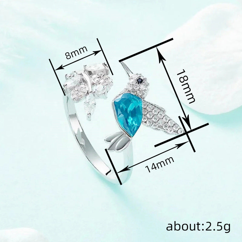 Klassinen Sormus ajattomalla viehätyksellä