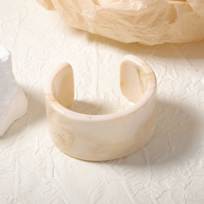 Hurmaava Rannekoru jokaiseen tilaisuuteen