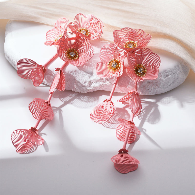 Hurmaava Korvarengas jokaiseen tilaisuuteen