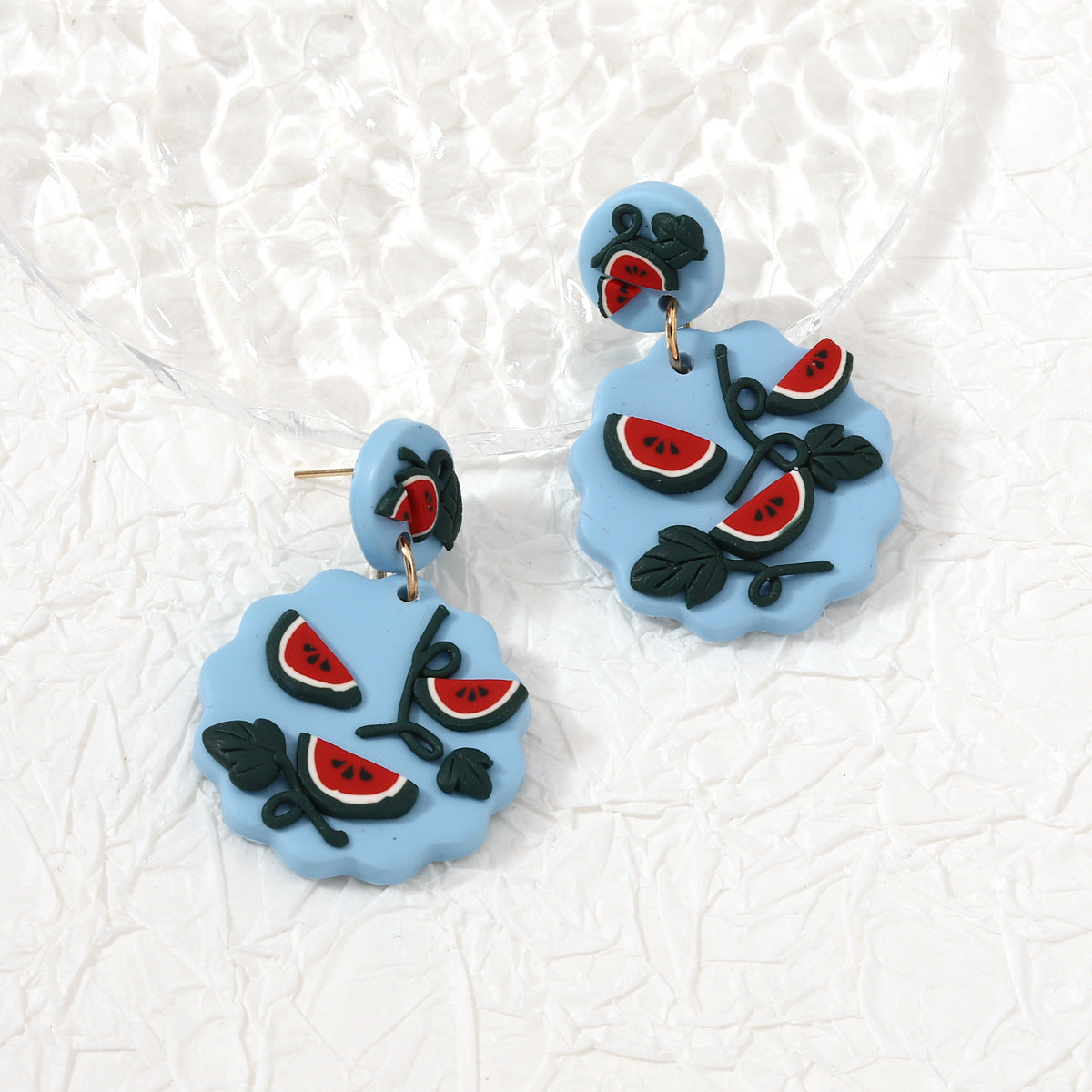 Klassinen Korvarengas ajattomalla viehätyksellä