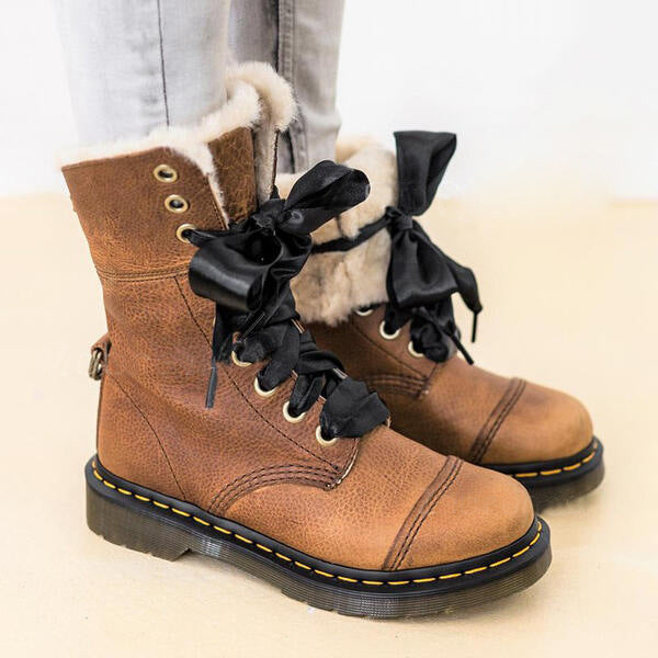 Sulavalinaiset Ortopediset Saappaat Moderniin Tyyliin