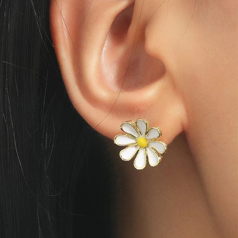 Herkkä käsityö Korvarengas