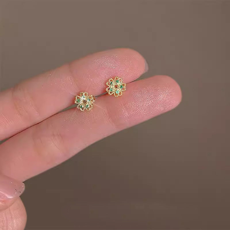 Elegantti Korvarengas jokaiseen tilaisuuteen