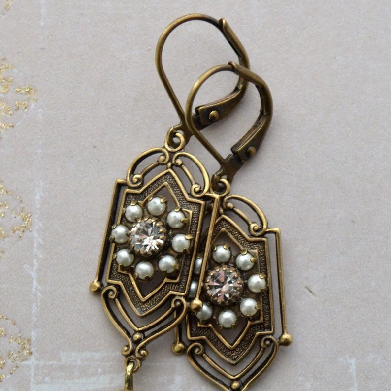 Elegantti Korvarengas jokaiseen tilaisuuteen