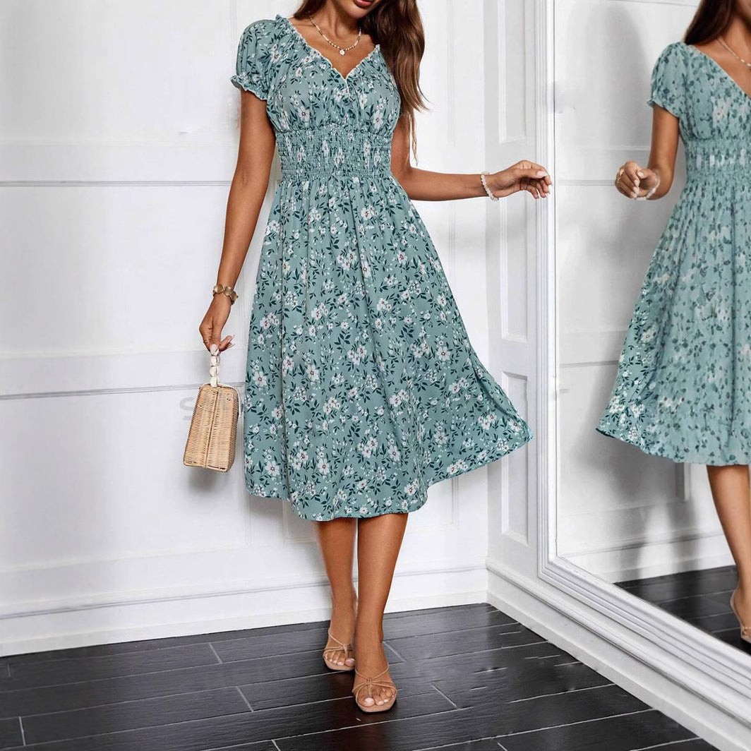 Sophisticated Dress with a Clean Classic Look