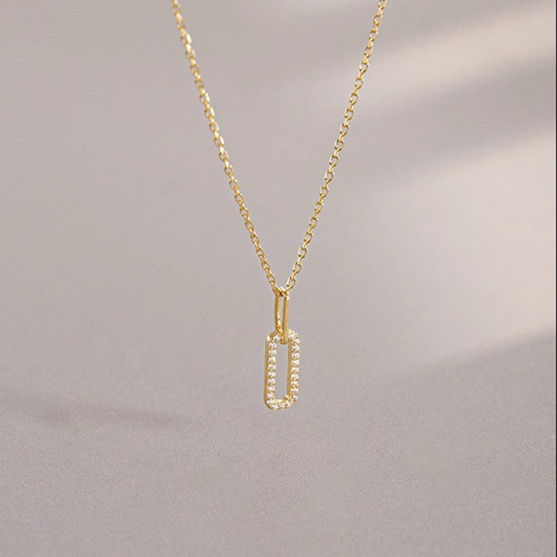 Käsintehty vintage Kaulakoru