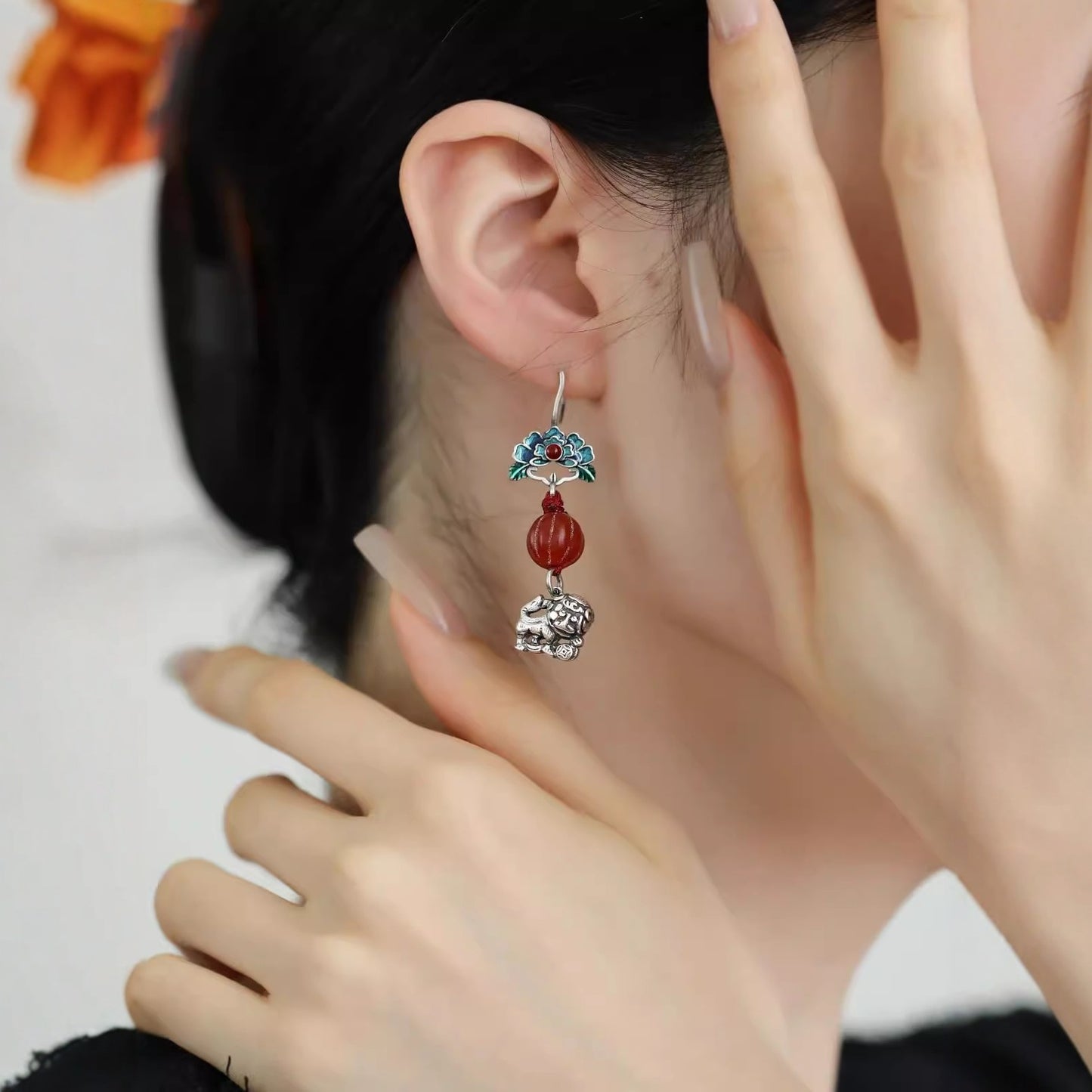 Herkkä käsityö Koru