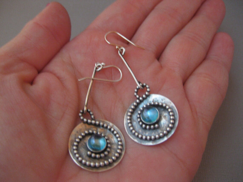 Romanttinen Korvarengas erityisiin hetkiin