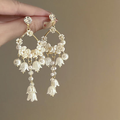 Romanttinen Helmi Korvarengas erityisiin hetkiin